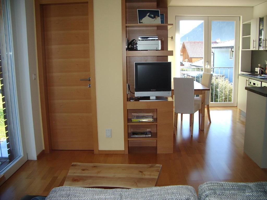 Apartamento Haus Arosa Pettneu am Arlberg Habitación foto